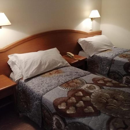 Hotel Scacco Matto Baschi Exterior foto